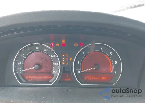 2005 BMW 745I I z USA, uszkodzony, nr VIN WBAGL63545DP75723